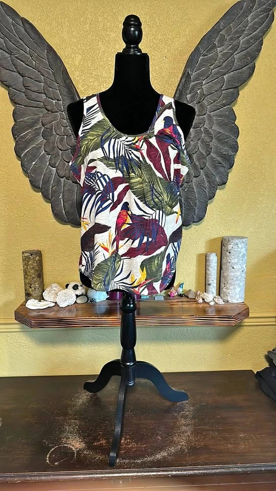 Reitmans Tropical Print Tank Top