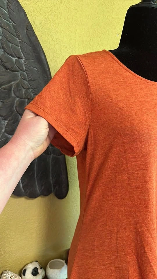 Ricki’s Knot-Front Top - photo 3