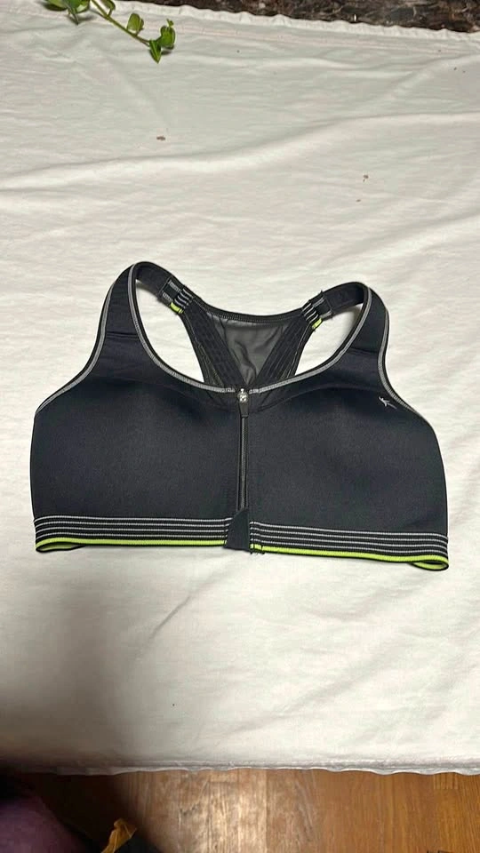 Danskin Front Zip Sports Bra