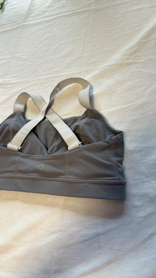 Lululemon Sports Bra - photo 5