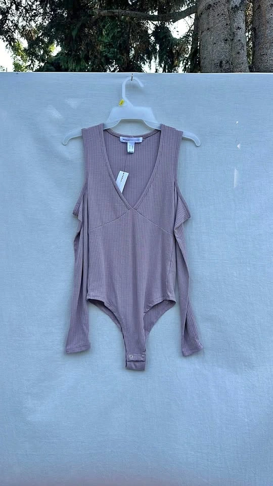 Urban Heritage Open Shoulder Body Suit