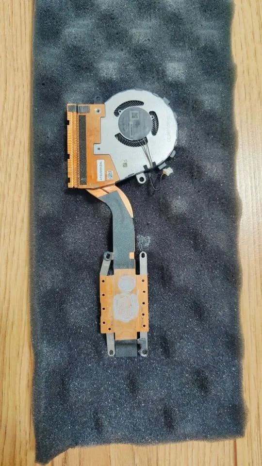 💻 Selling Dell Latitude 7410 Battery & Cooling Fan! 🔋❄️ image indicator(2)