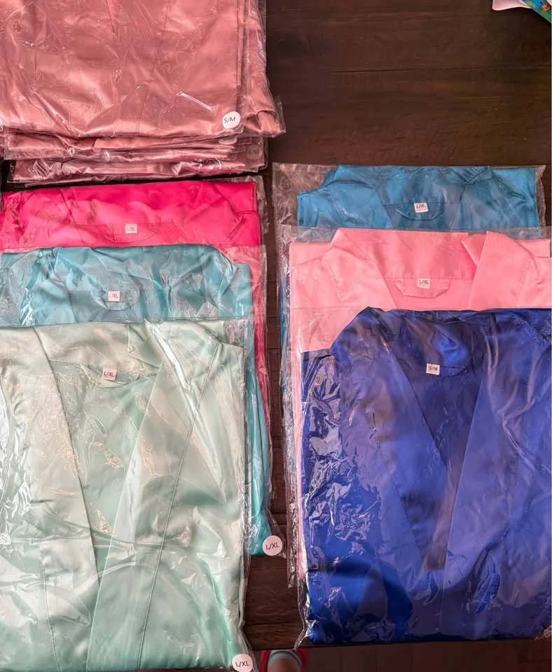 BNIB Satin robes for mothers, weddings, showers image indicator(2)