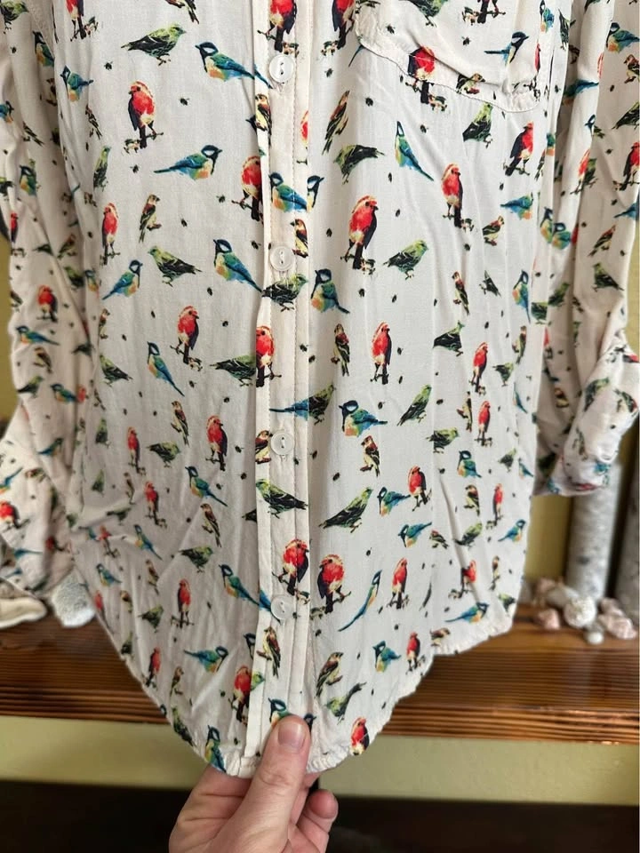 Velvet Heart Bird Print Button-Up Shirt - photo 2