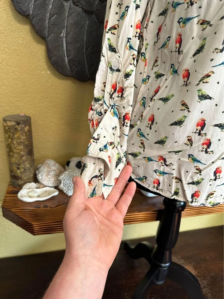Velvet Heart Bird Print Button-Up Shirt - photo 4