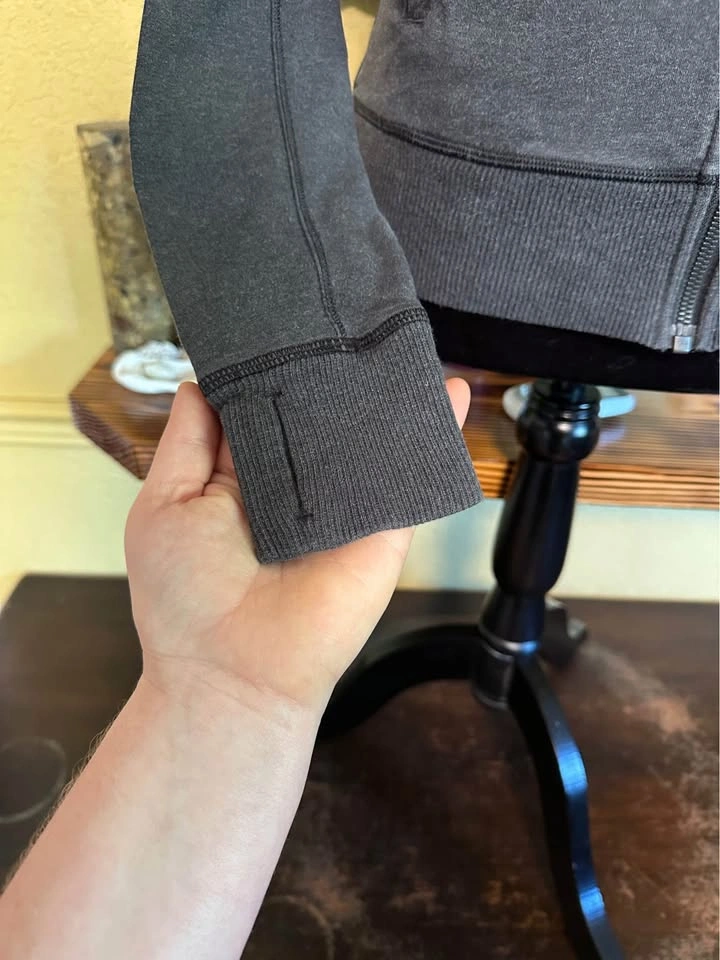 Lululemon Gray Zip-Up Hoodie - photo 2