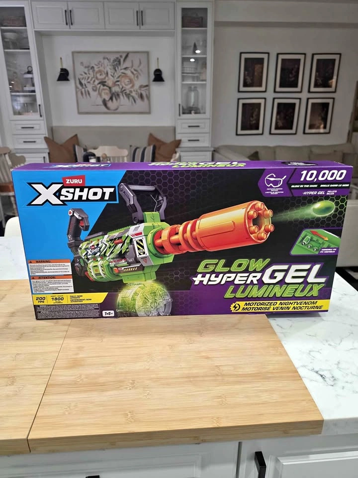 Zuru X-Shot Glow Hyper Gel Motorized Nightvenom Blaster
