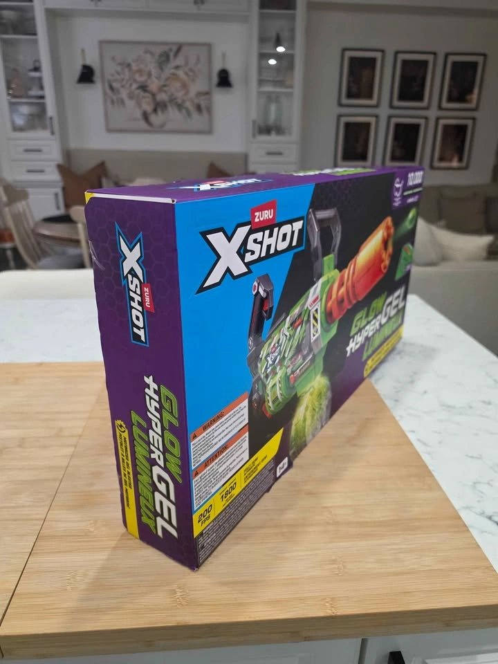 Zuru X-Shot Glow Hyper Gel Motorized Nightvenom Blaster - photo 2