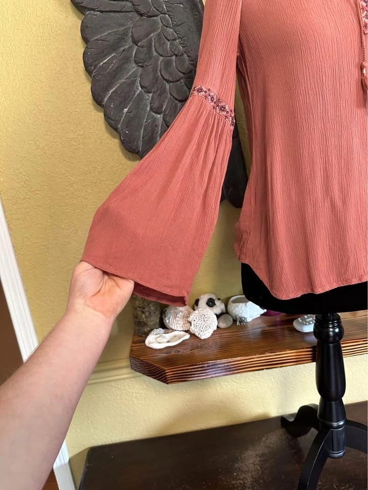 Aeropostale Boho Chic Blouse - photo 2