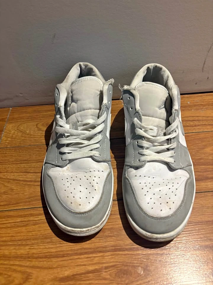 Nike Air Jordan 1 Grey