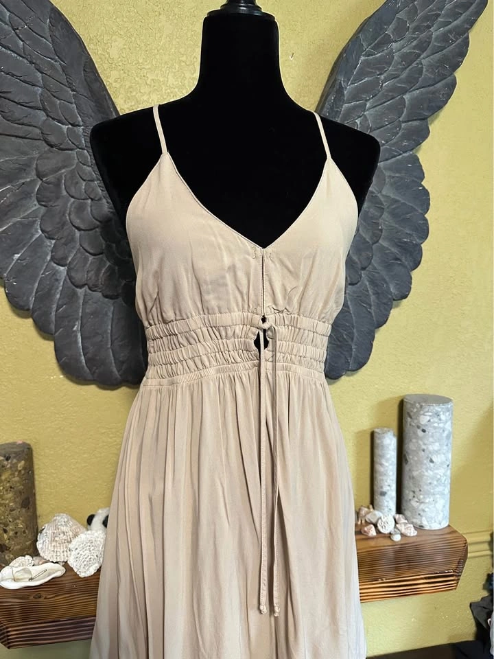 No Boundaries Beige Spaghetti Strap Dress - photo 2