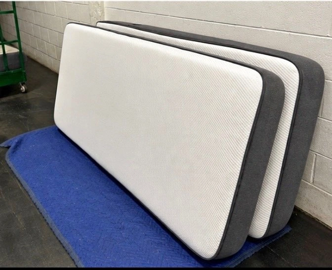 1 Twin Casper Mattresses