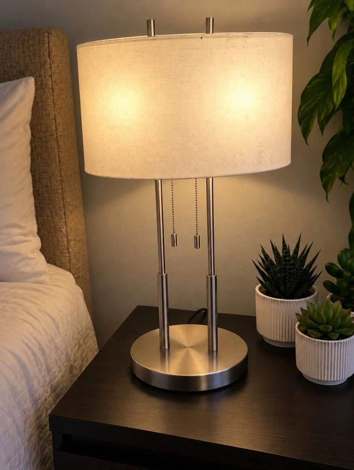 Night cozy dual bulb lamp - photo 2