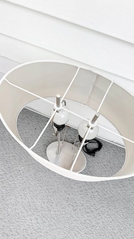 Night cozy dual bulb lamp - photo 3