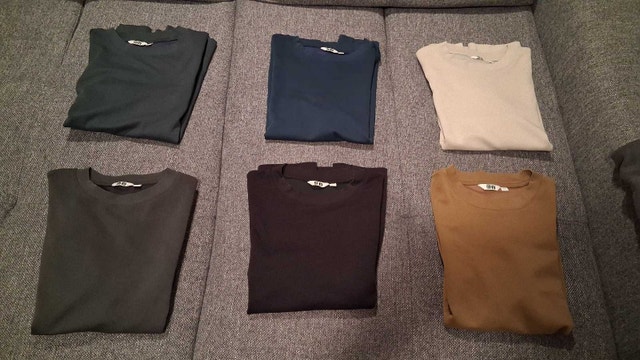 6 Uniqlo Airsim Oversized T-Shirts (Size S) - Various Colors