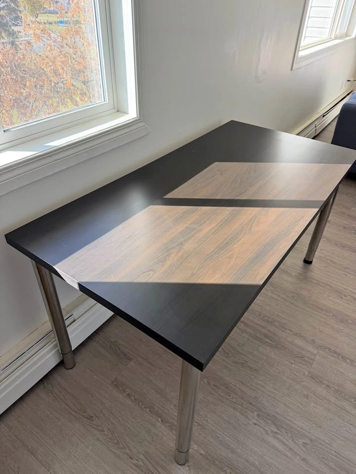 Adjustable Height Dining Table / Computer Desk