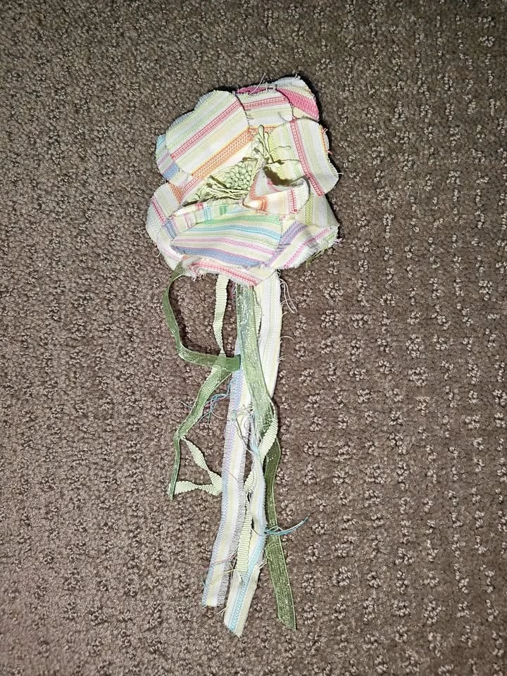 Artificial Fabric Flower Pin Brooch