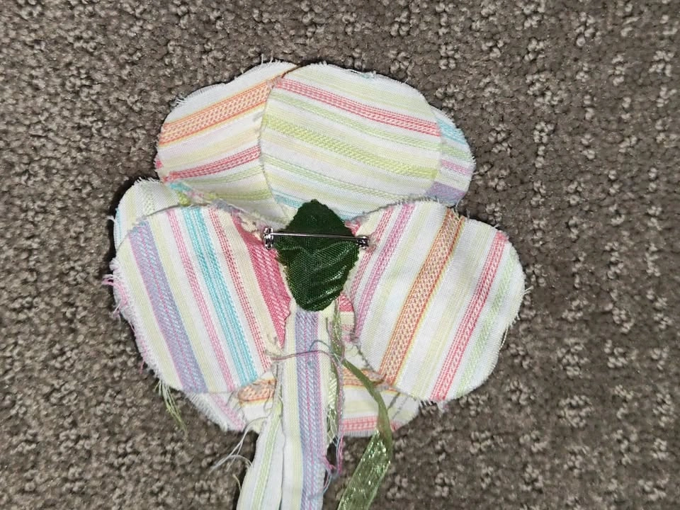 Artificial Fabric Flower Pin Brooch - photo 5