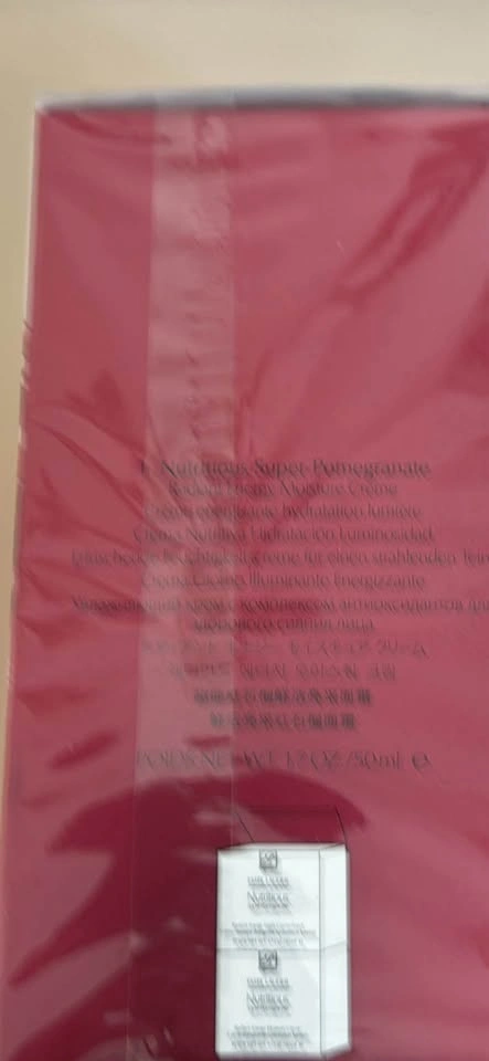 Estée Lauder Nutritious Super-Pomegranate Day and Night Radiance - photo 3
