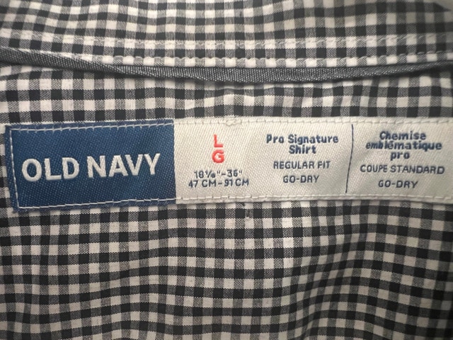 Old Navy Men’s Pro Signature Shirt Large - photo 3