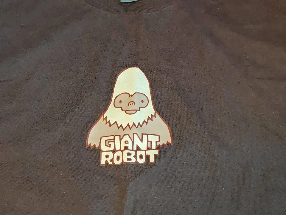 Vintage Giant Robot "Bigfoot" Graphic T-Shirt - Slim Fit Medium - photo 2