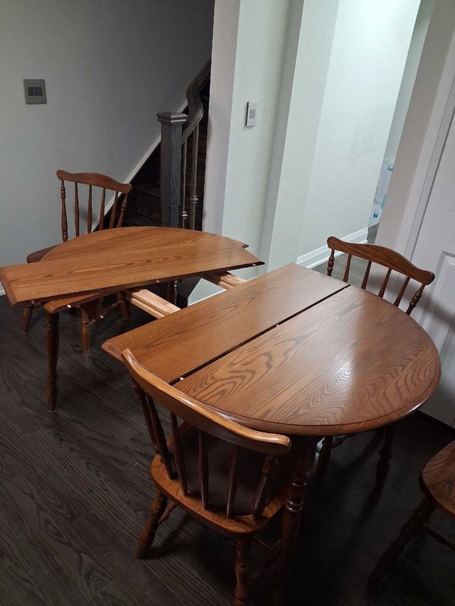 Solid Wood Dining Table & 4 Chairs – Expandable to Seat 6 - photo 5