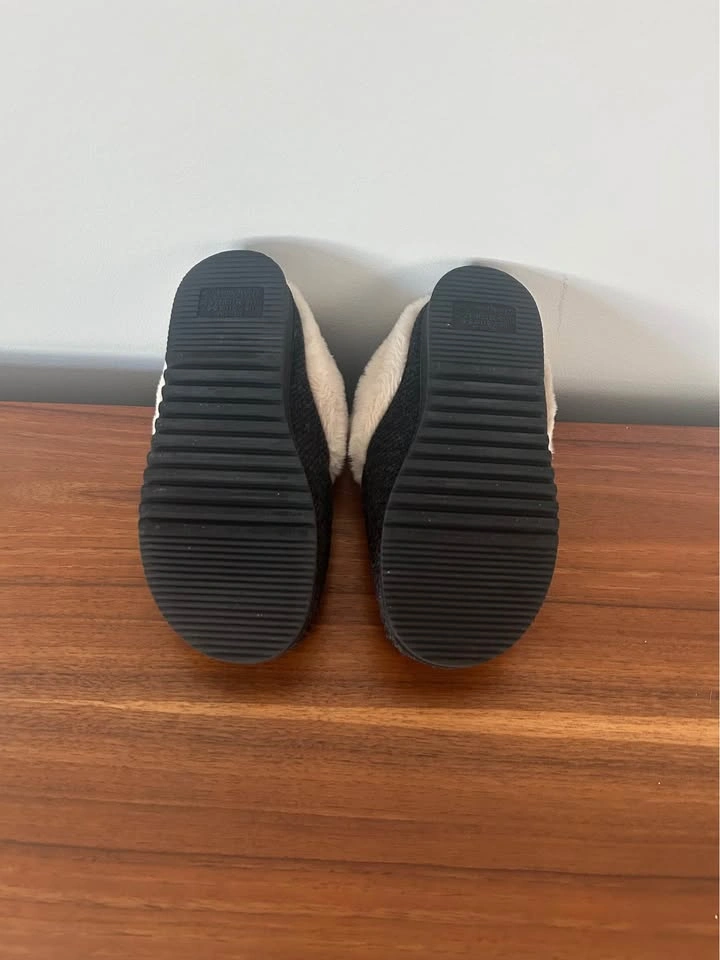 Dearfoams Women’s Twill Clog Slippers – Black/Cream - photo 4