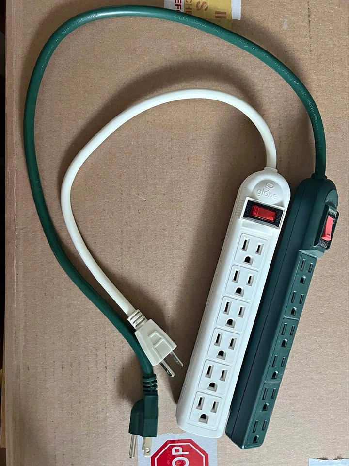 2 Power Strips (stanley, globe) and Stanley Extension Cord