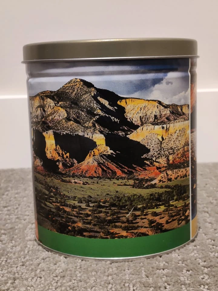 Scouts Canada Collectible Trail’s End Gourmet Popcorn Tin Box - photo 3