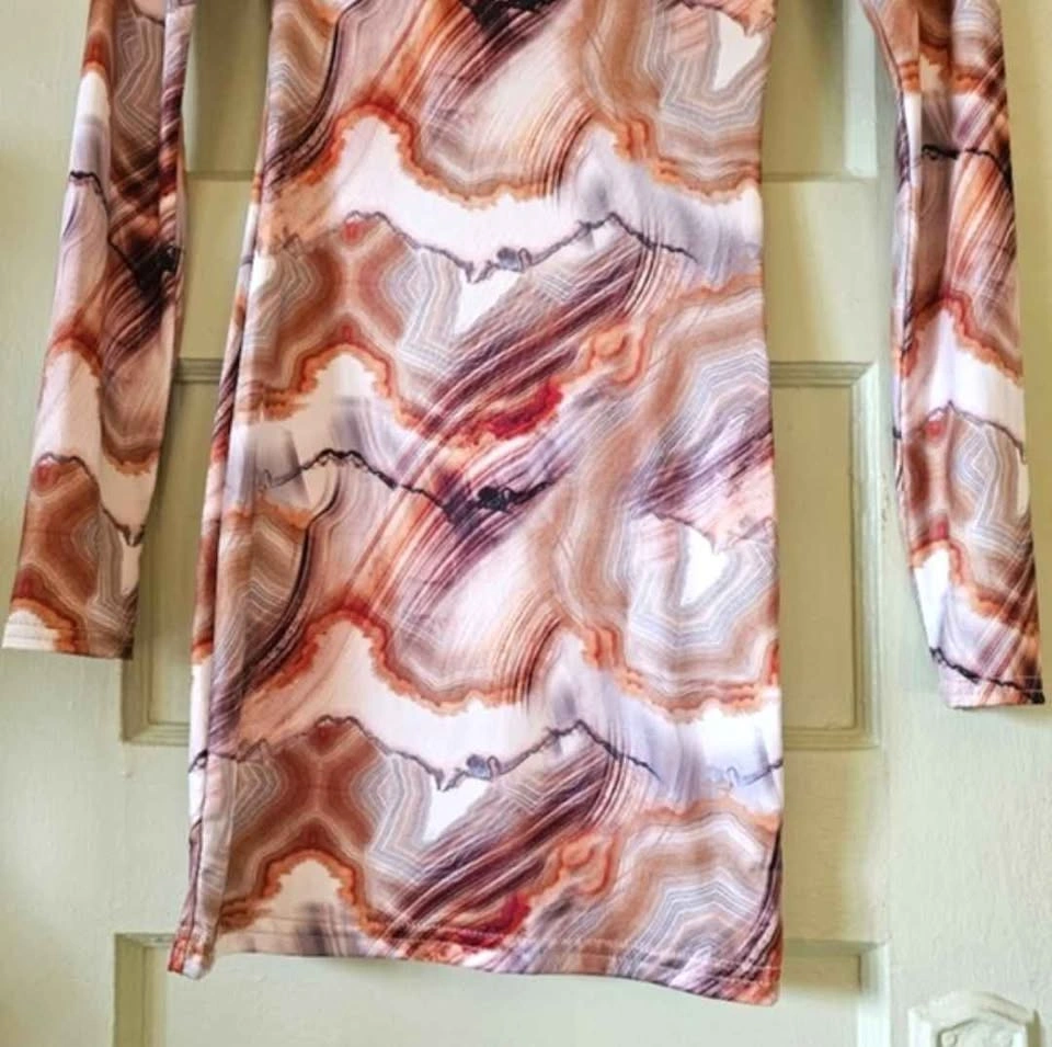 New Marble Print PrettyLittleThing Brown Asymmetric Dress - photo 5