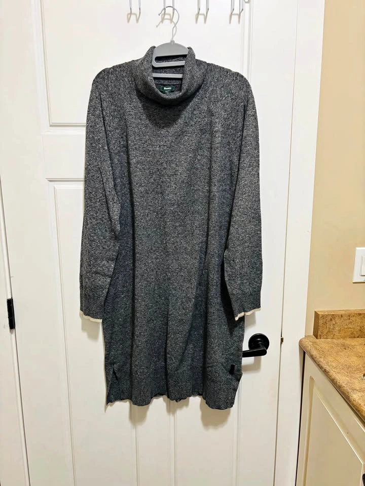 Roots Turtleneck Sweater Dress-xl