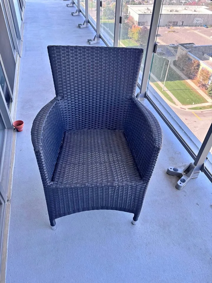 Outdoor chairs- waterproof- great condition- set of 4 thumbnail