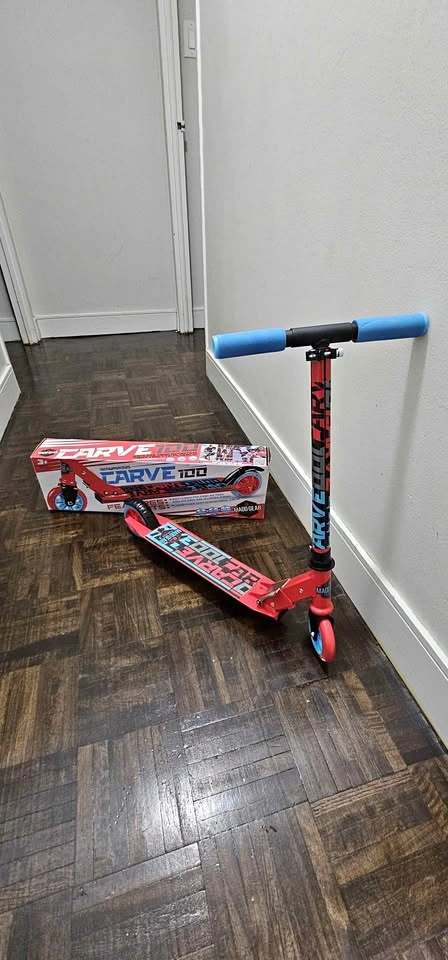 Madd Gear Carve 100 Folding Kick Scooter