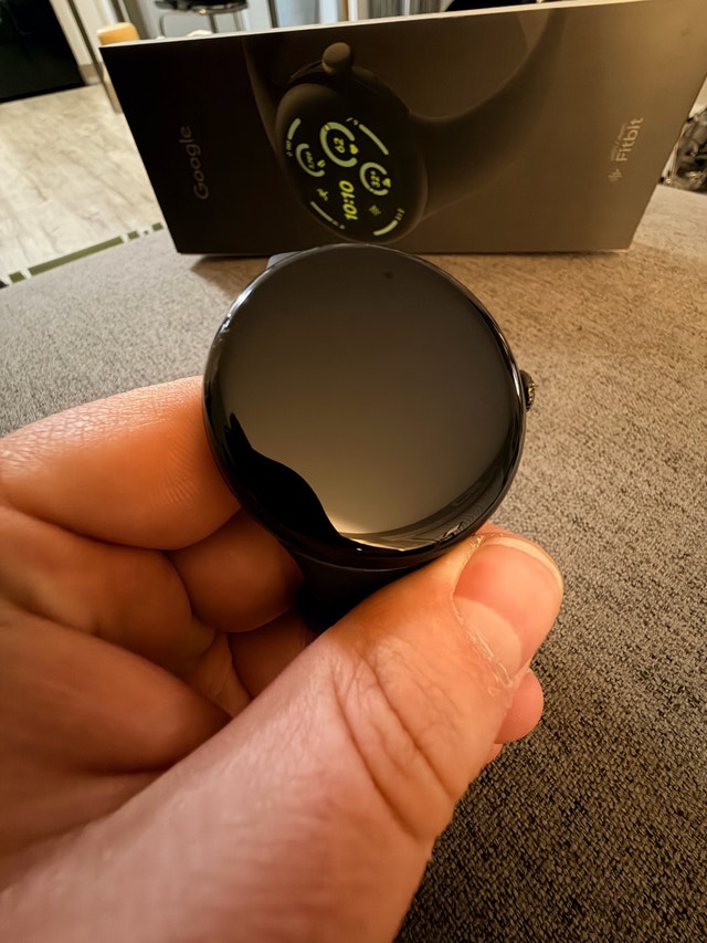 Google Pixel Watch 3 (45mm) w/ rubber strap, box, woven strap - photo 2