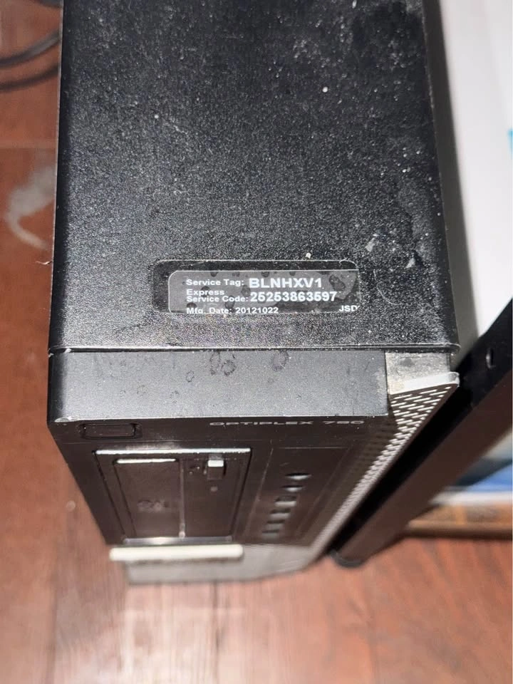 Desktop Computer - photo 2