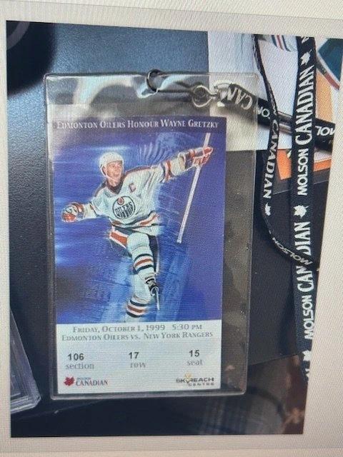 Wayne Gretzky Autographed - photo 3