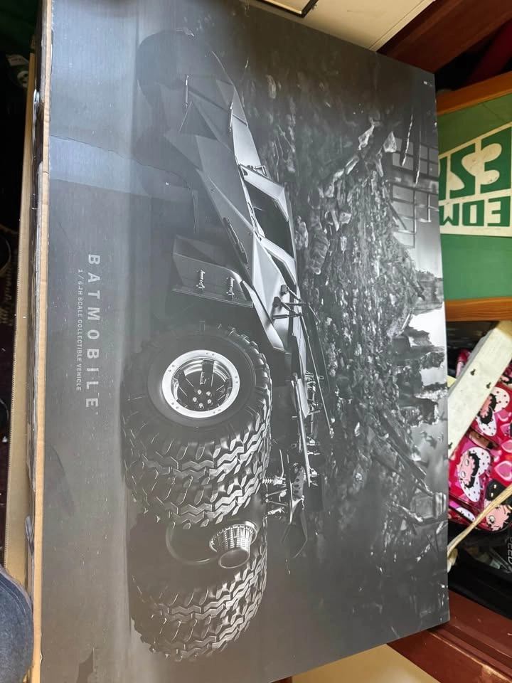 Batmobile Tumbler - photo 2