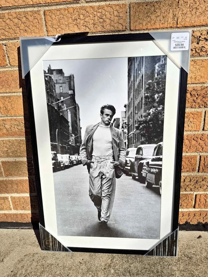 Marmont Hill James Dean Framed Wall Art (Skokie)