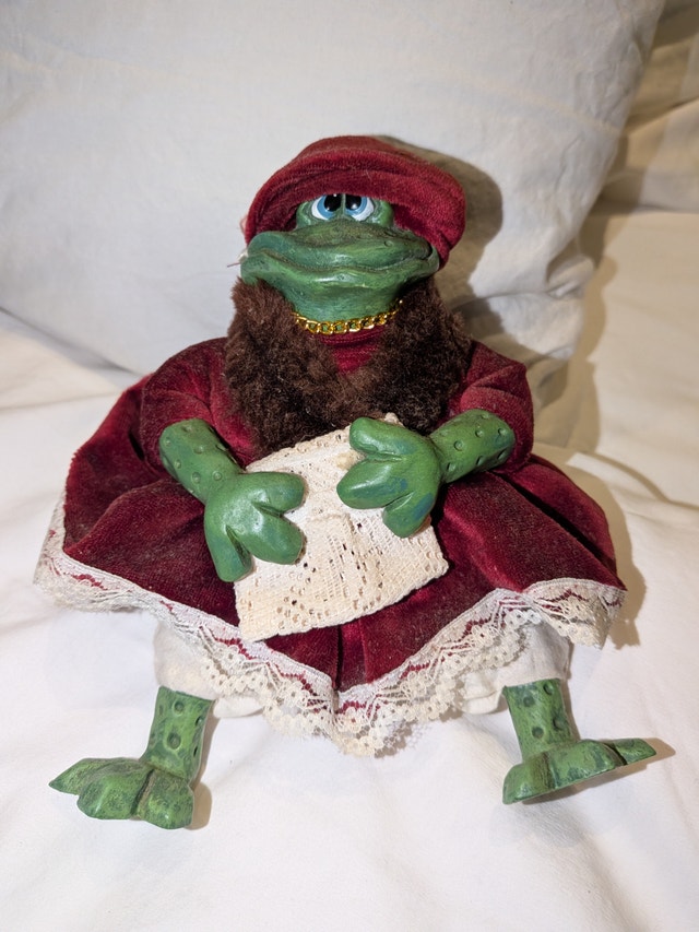 Decorative Frog Figurine