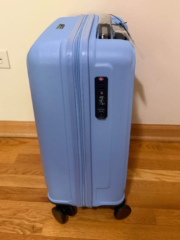 20" Carry-On Luggage Hard Shell Light Blue - TSA Lock - photo 2