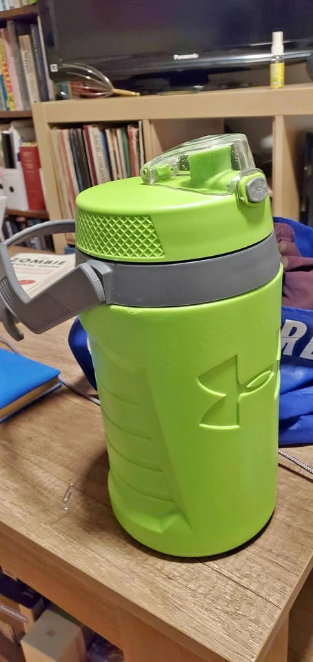 Underarmour Thermos Water Canister