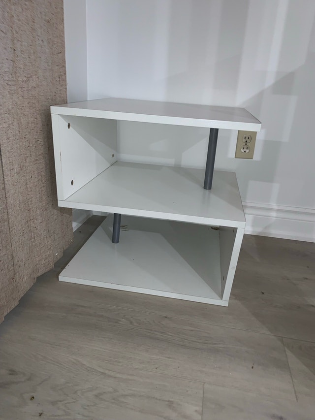 White Wooden Night Table - photo 3