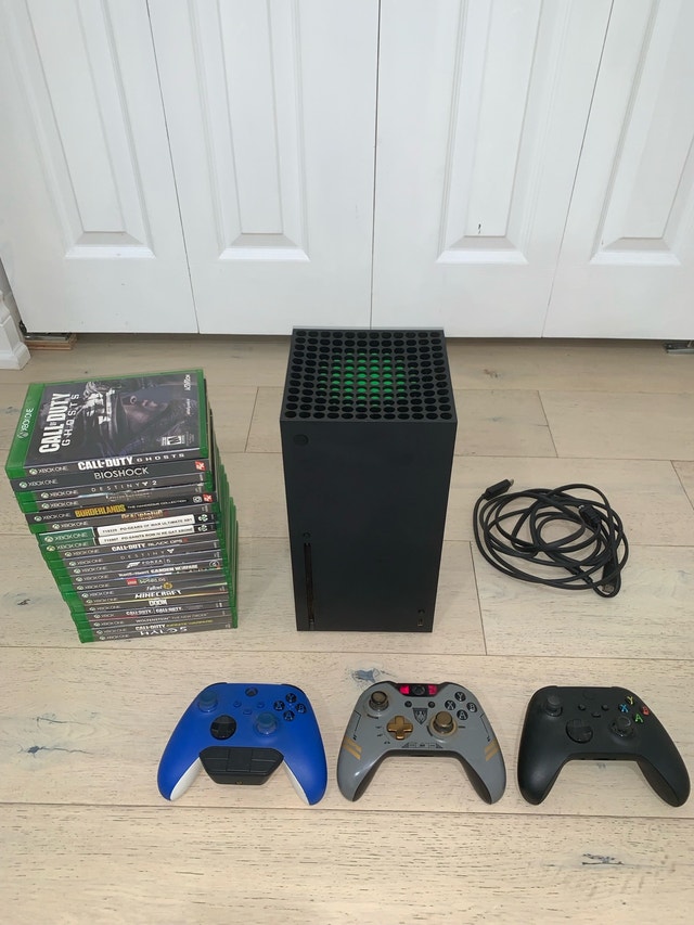 Xbox Series X 1TB Bundle