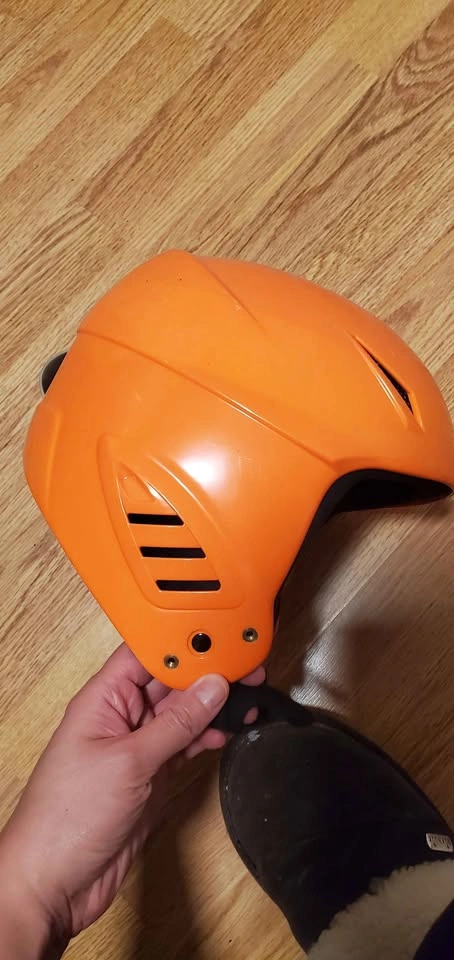 Uvex snowboard helmet- L - photo 3
