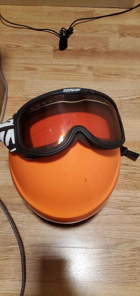 Uvex snowboard helmet- L - photo 5