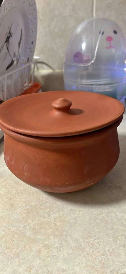 Terracotta Clay Cooking Pot with Lid