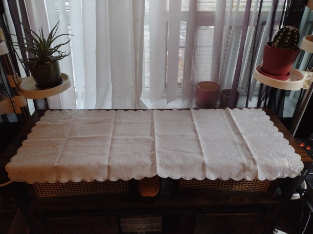 Embroidered Table Runner, NEW