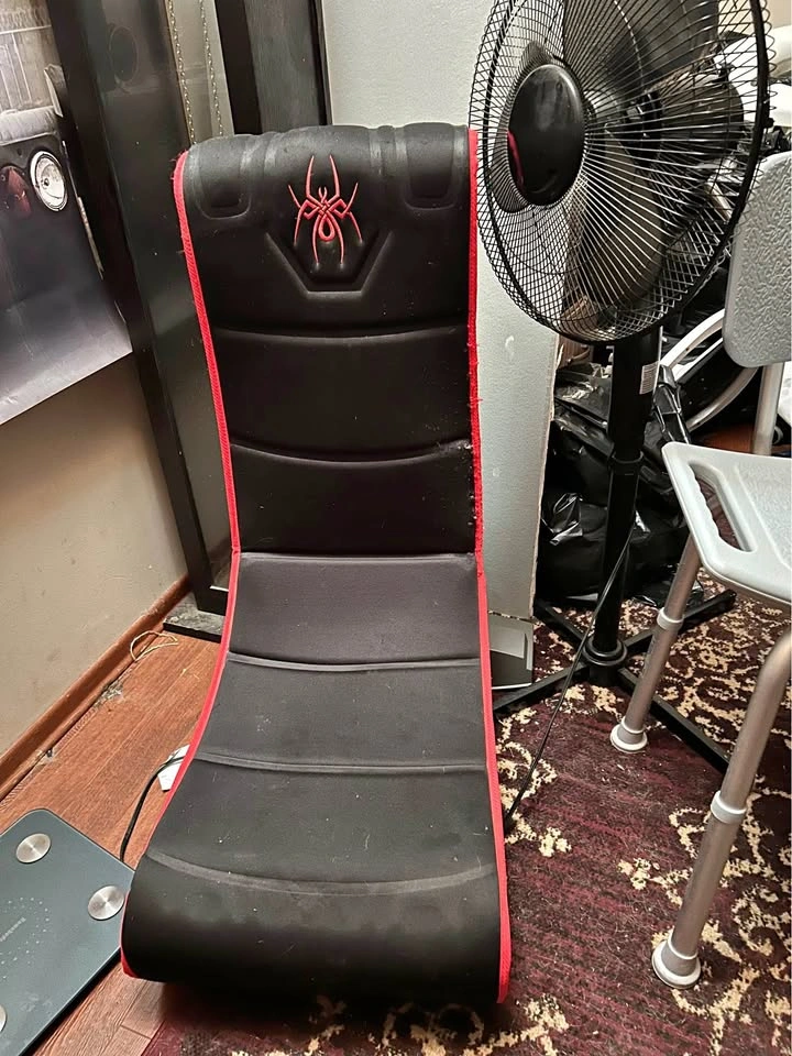 Gaming chair