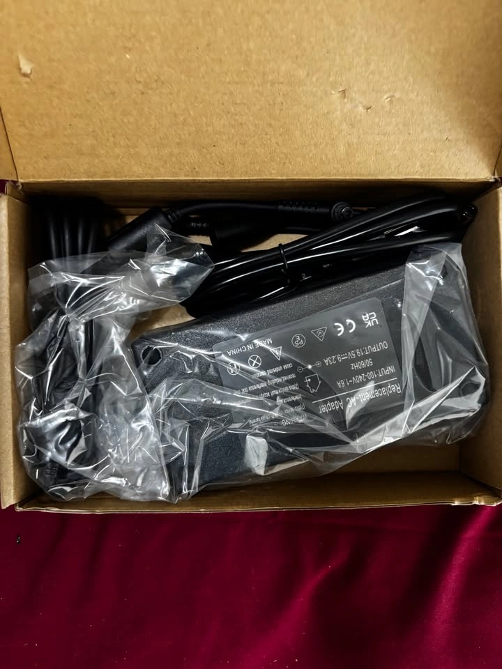 180W Laptop Charger 19.5V 9.23A - Multi-Tip - photo 3
