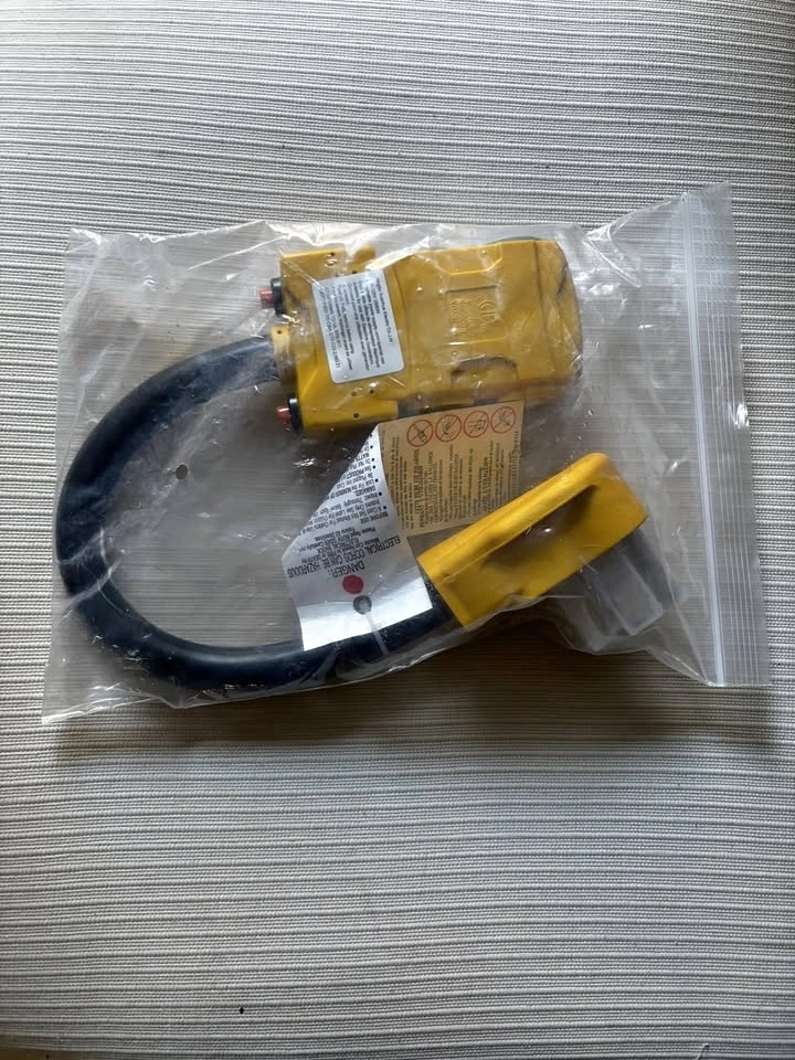 20A RV Generator Adapter 2500W w/ Circuit Breaker - New
